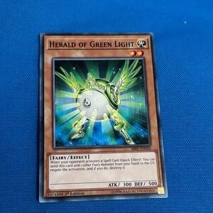 Yugioh Card Herald Pf Green Light Light Type Monster 1st Edition 1996 NWOTS